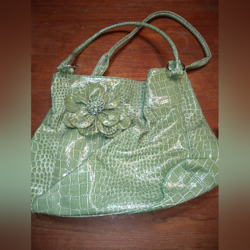 Green Purse, No Label, Faux Crocodile or Alligator Leather, Satchel Shou…